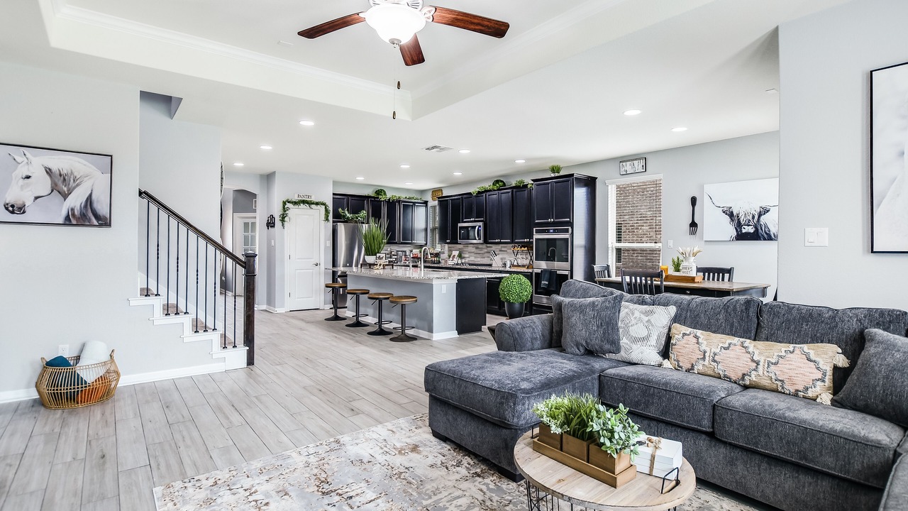 Photo of Livingroom in Pflugerville