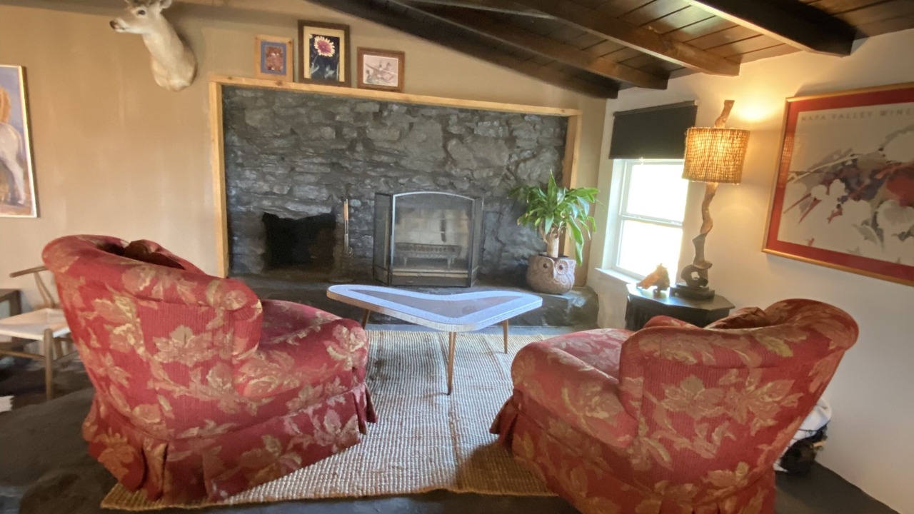 Photo of Livingroom in Burnet