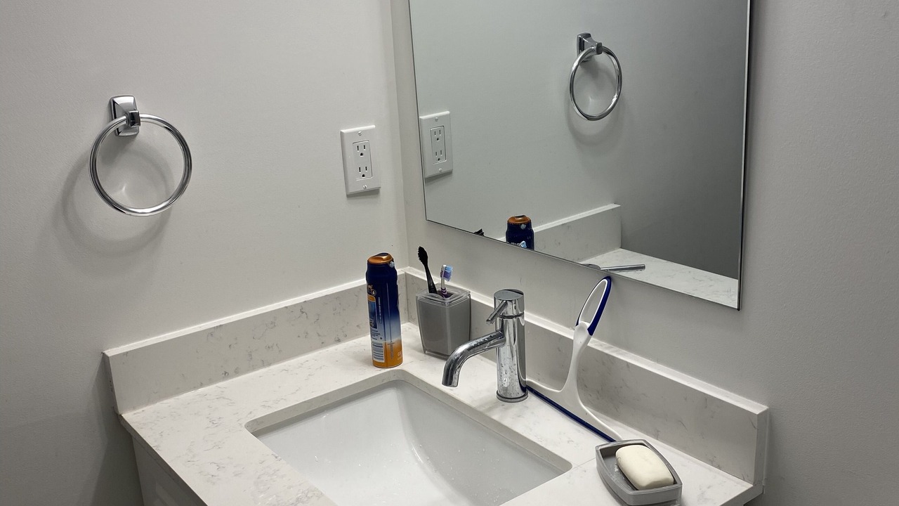 Photo of Bathroom in Halton Regional Municipality