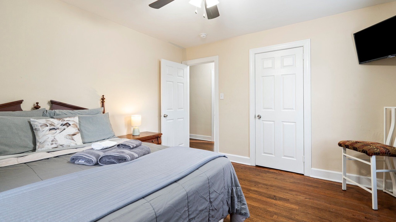 Photo of Bedroom in Newport News