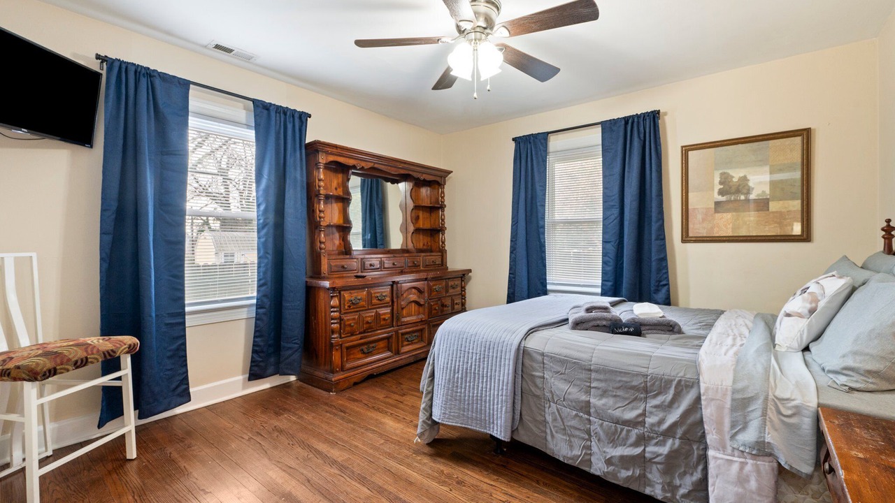 Photo of Bedroom in Newport News