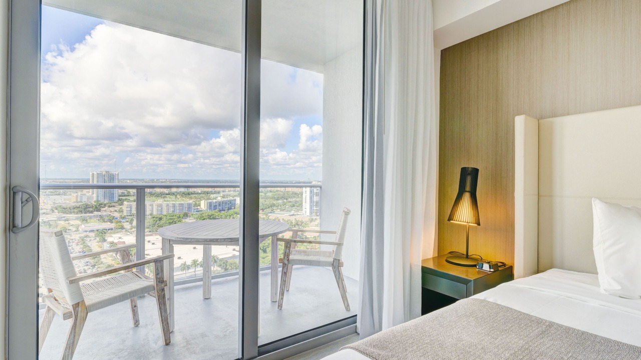 Photo of Bedroom in Hallandale Beach