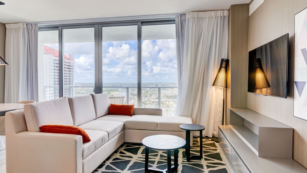 Photo of Livingroom in Hallandale Beach