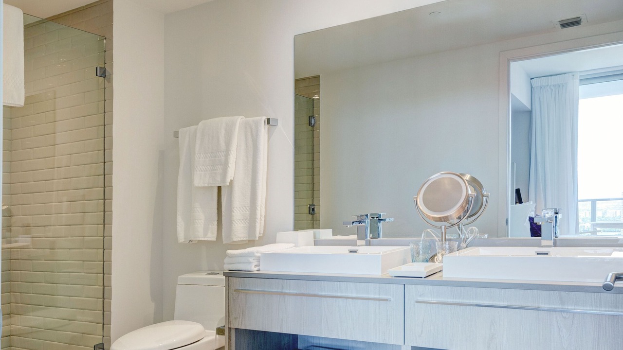 Photo of Bathroom in Hallandale Beach