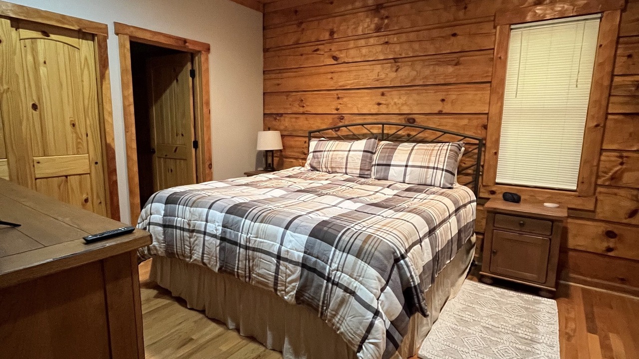 Photo of Bedroom in Altamont