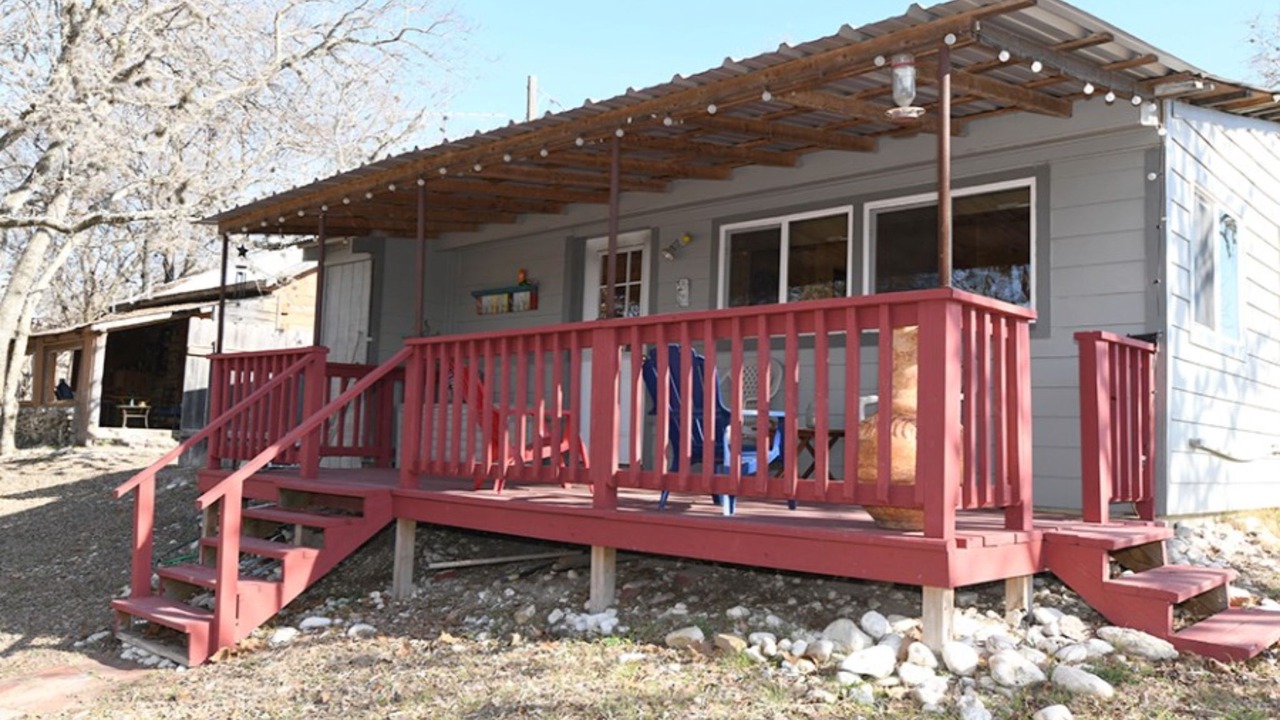 Photo of Outdoor in Utopia