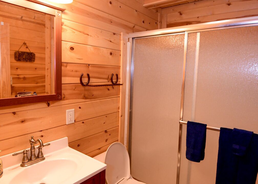Photo of Bathroom in Utopia