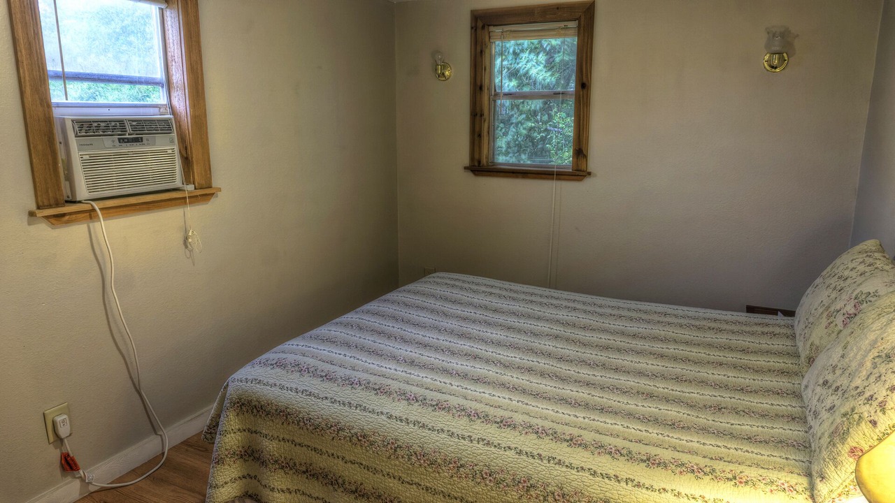 Photo of Bedroom in Utopia