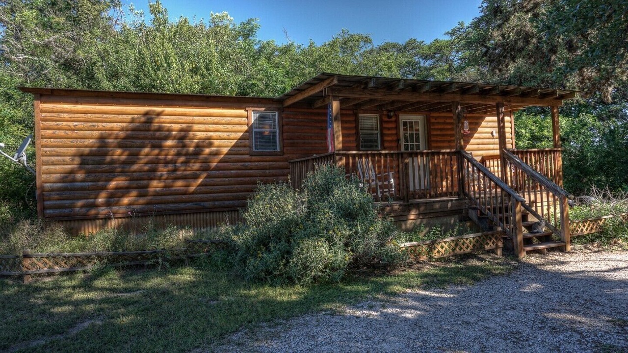 Photo of Outdoor in Utopia