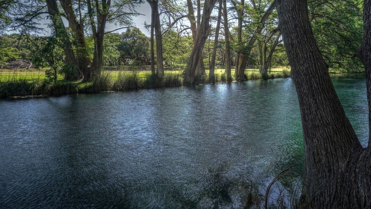 Photo of Outdoor in Utopia