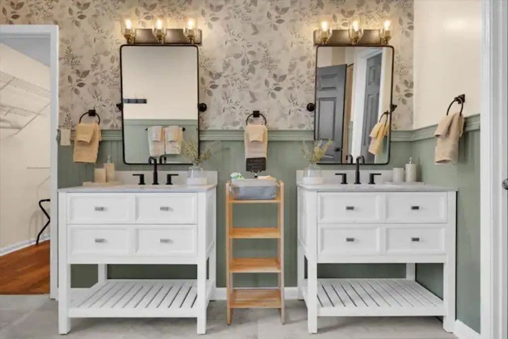 Photo of Bathroom in Lilburn