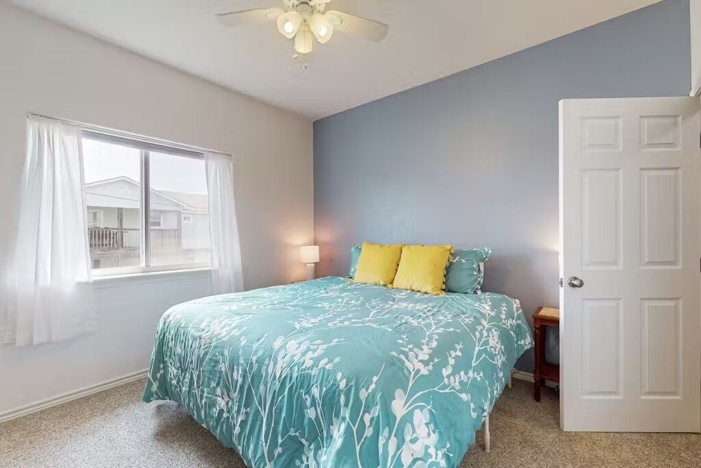 Photo of Bedroom in Rockport