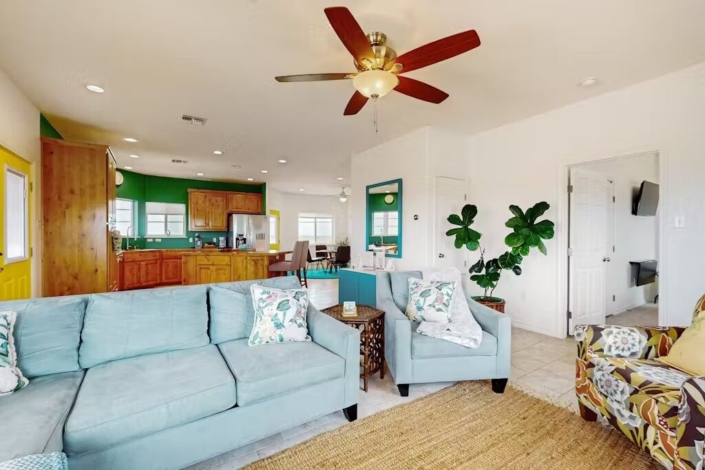 Photo of Livingroom in Rockport