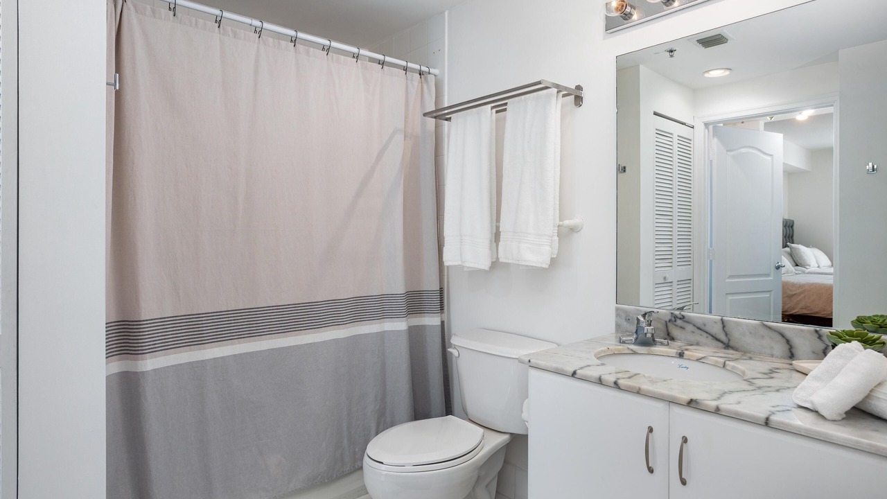 Photo of Bathroom in Brickell