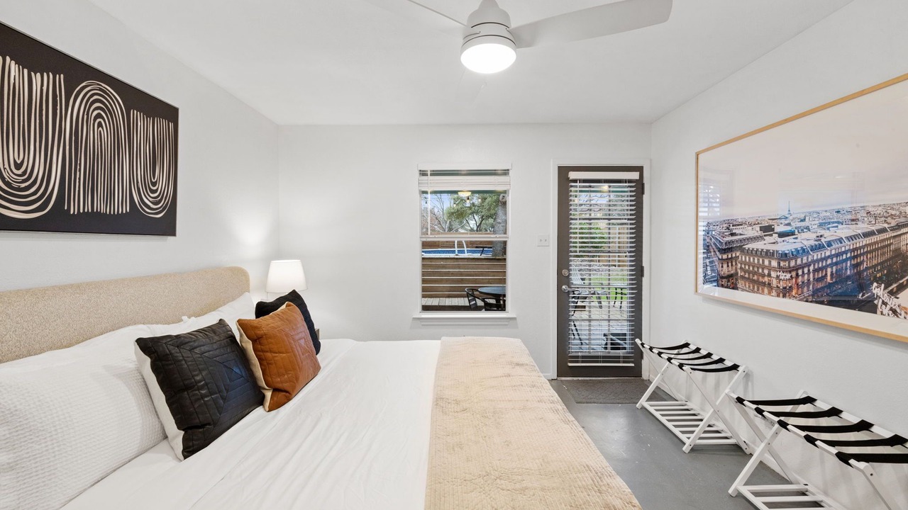 Photo of Bedroom in McNeil