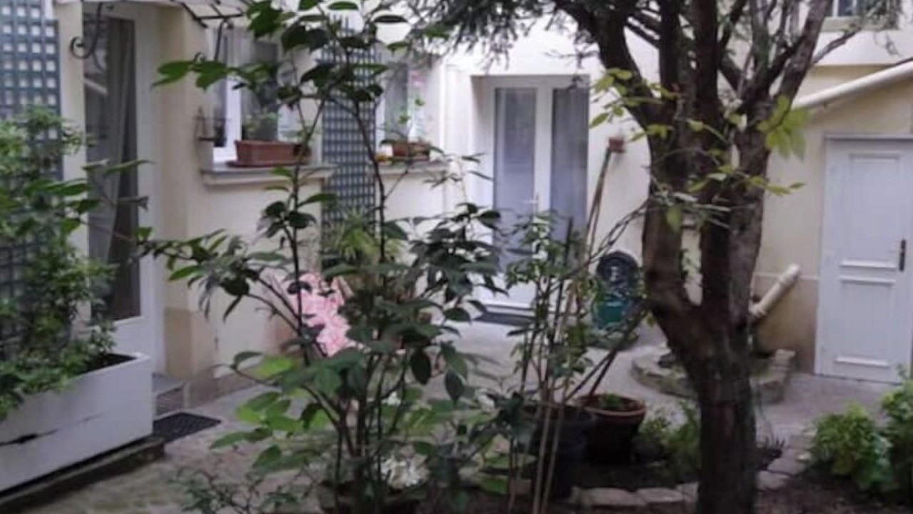 Photo of Outdoor in Arts-et-Metiers