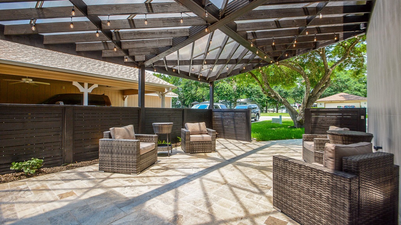 Photo of Patio Balcony in Willis