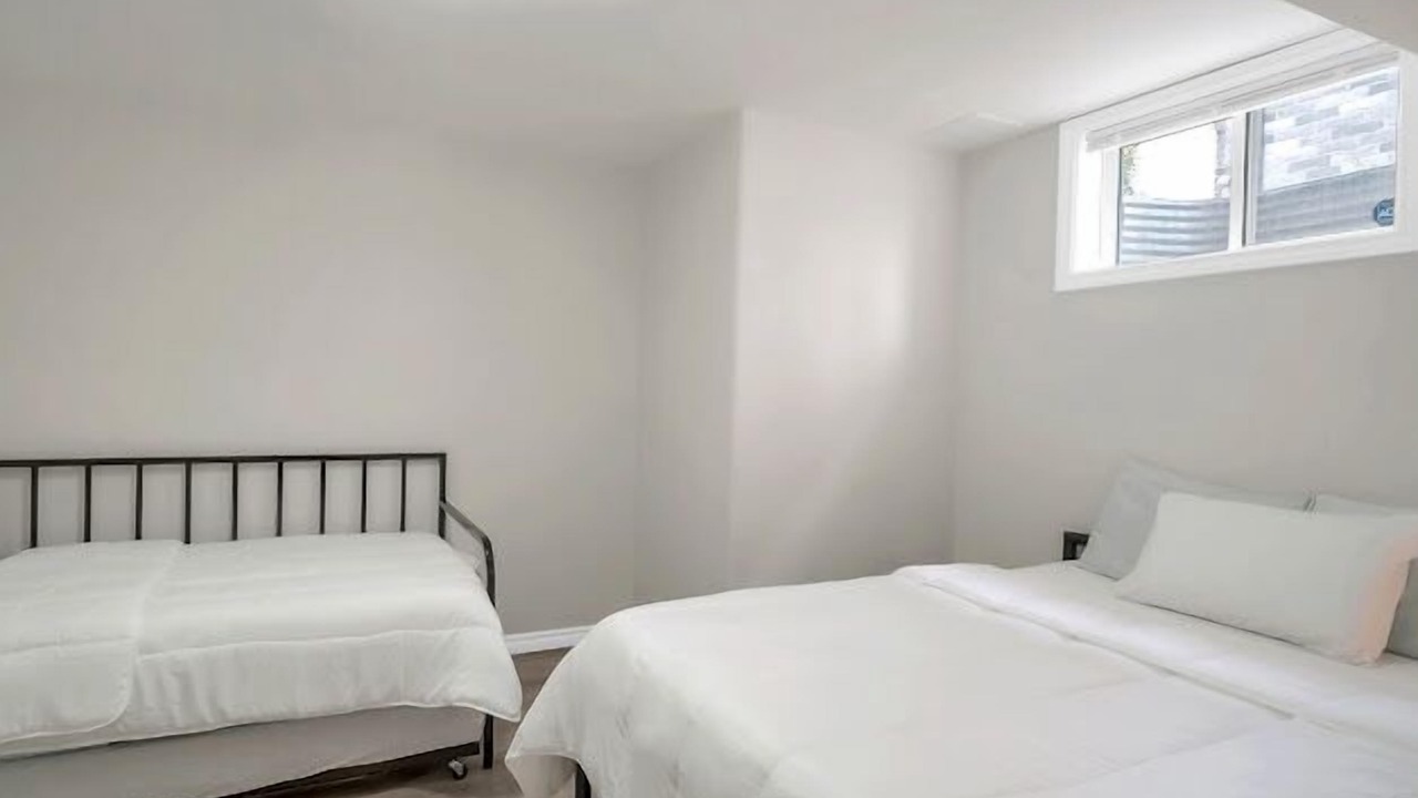 Photo of Bedroom in Belleville