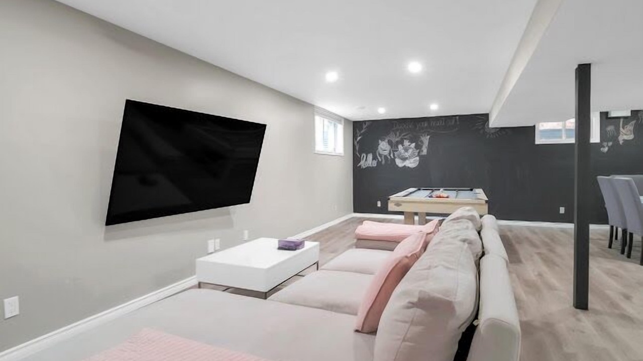 Photo of Bedroom in Belleville