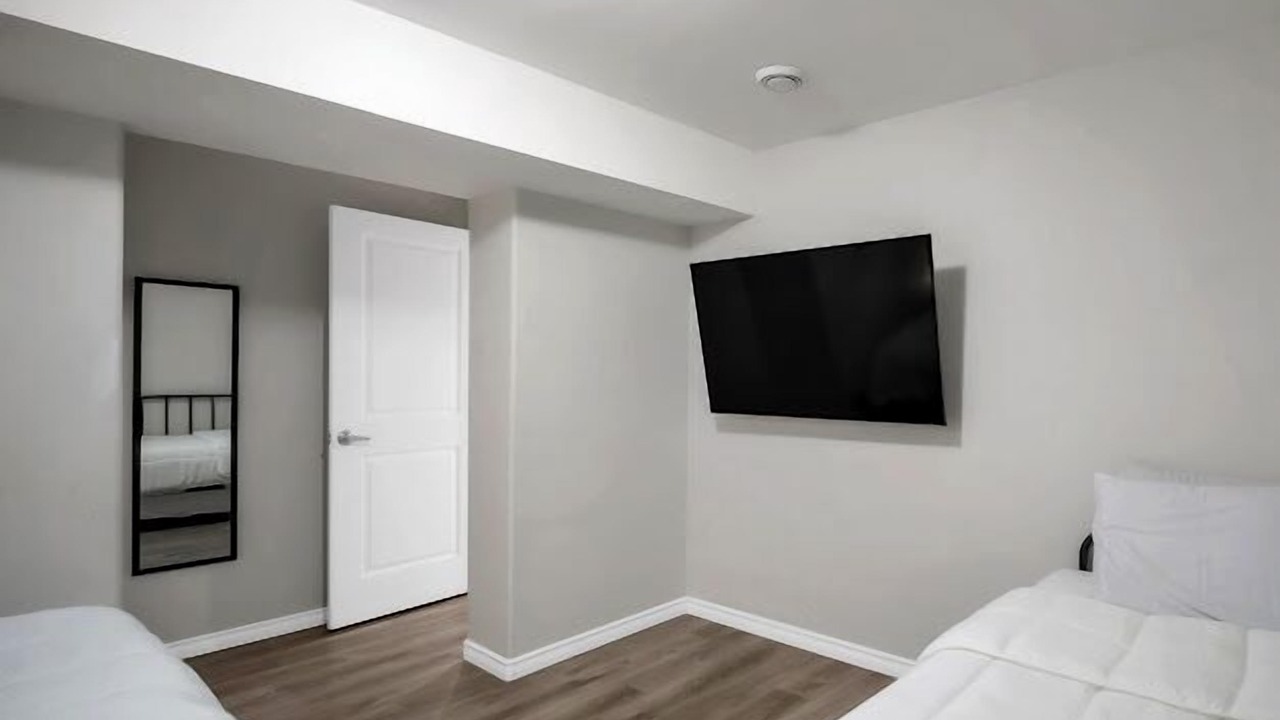 Photo of Bedroom in Belleville