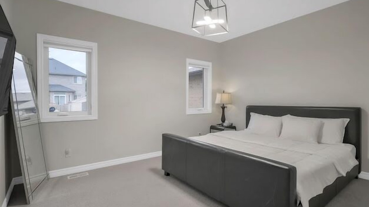 Photo of Bedroom in Belleville