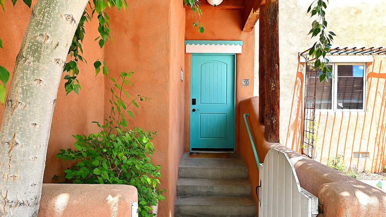 Photo of Others in Downtown Santa Fe