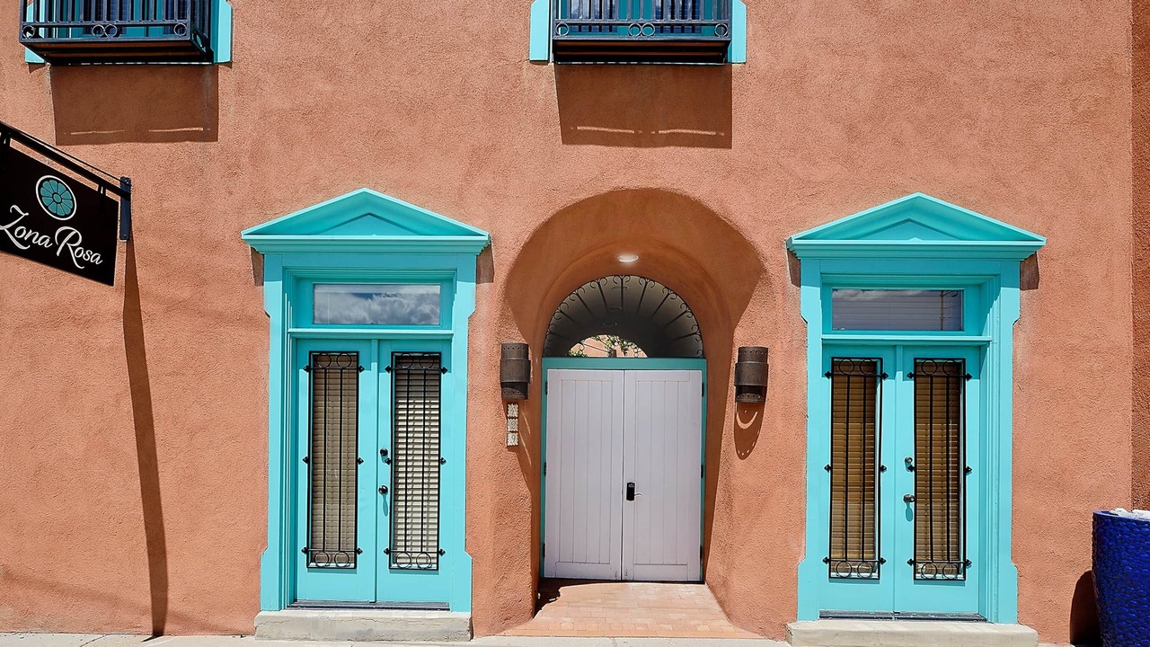 Photo of Others in Downtown Santa Fe
