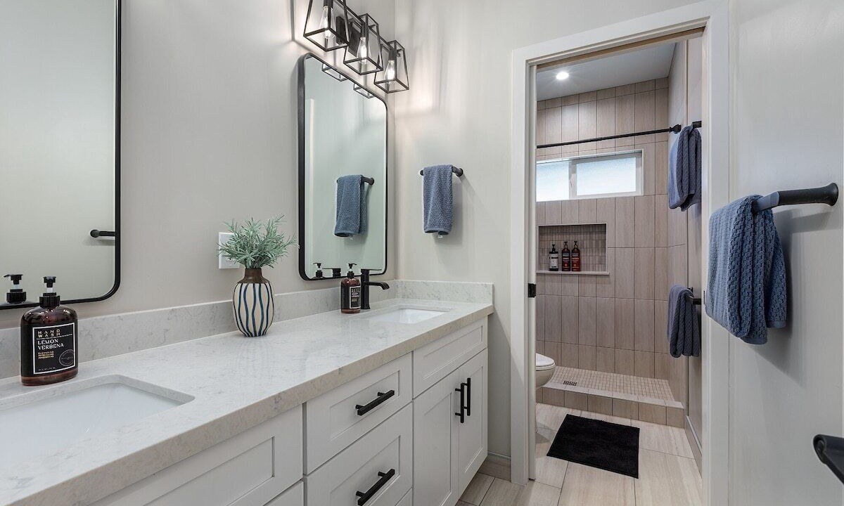 Photo of Bathroom in Laie