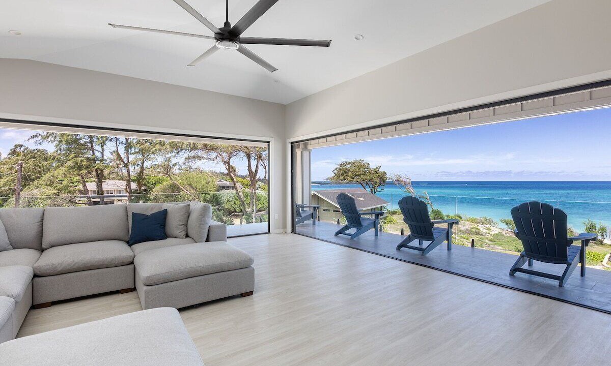 Photo of Others in Laie