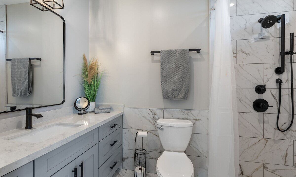 Photo of Others in Laie