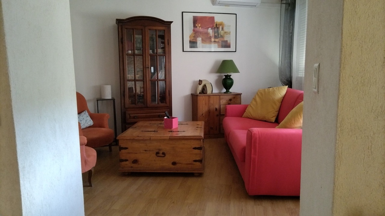 Photo of Livingroom in Tavel