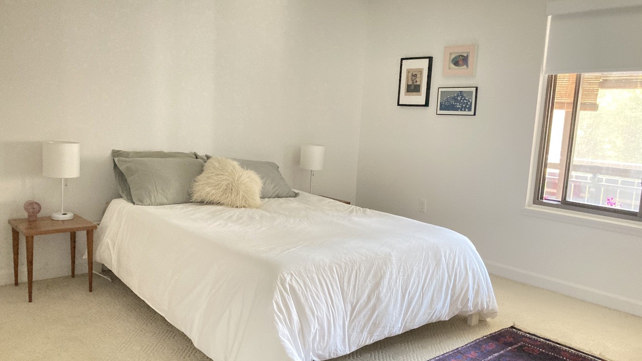 Photo of Bedroom in Bellevue Avenue Historic District