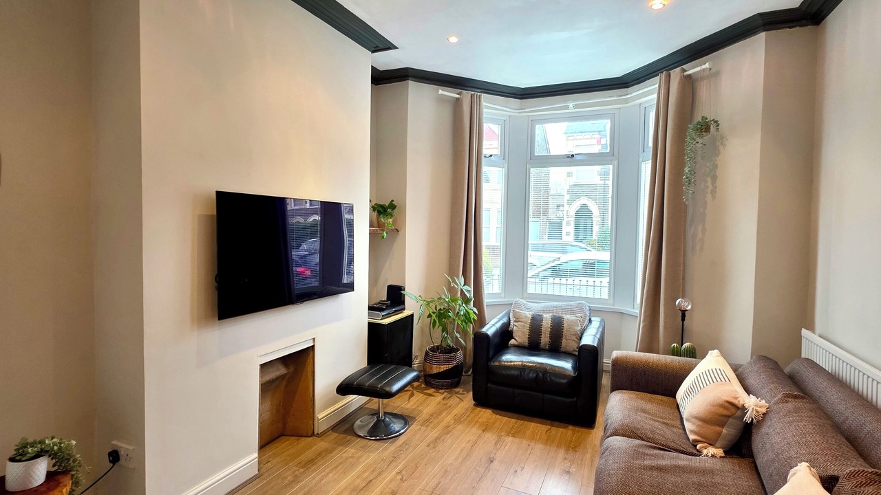 Photo of Livingroom in Splott