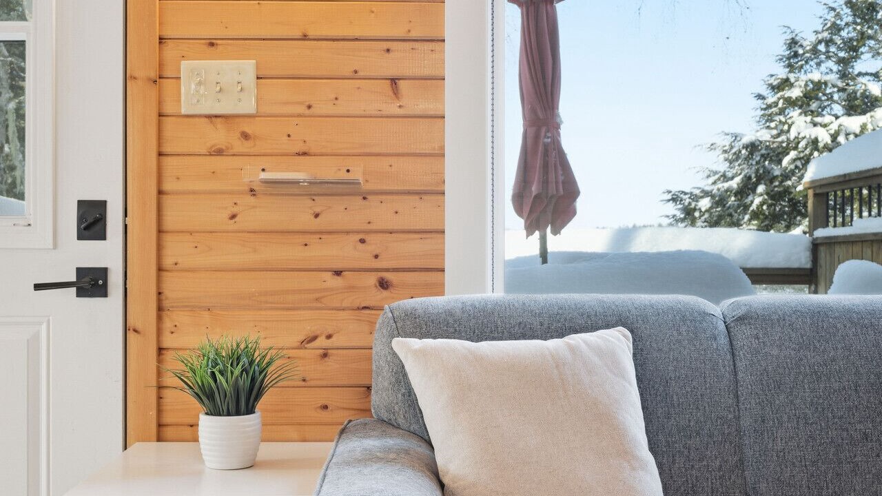 Photo of Livingroom in Smiths Corner