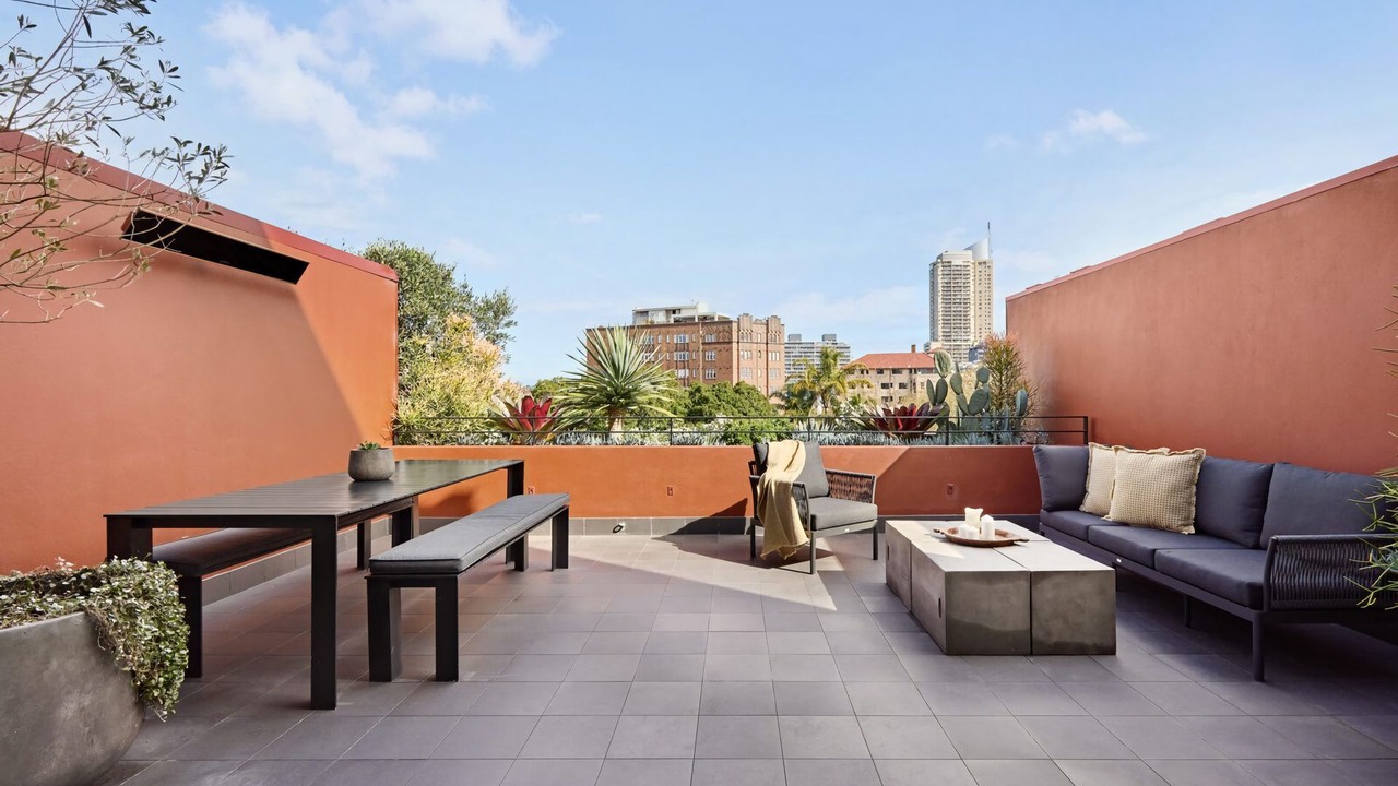 Photo of Outdoor in Elizabeth Bay