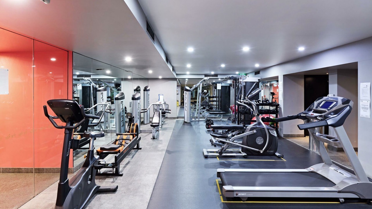 Photo of Others in Elizabeth Bay