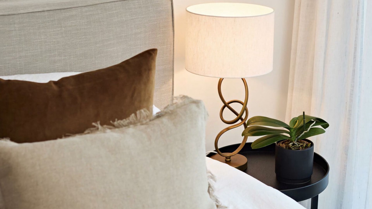 Photo of Bedroom in Elizabeth Bay