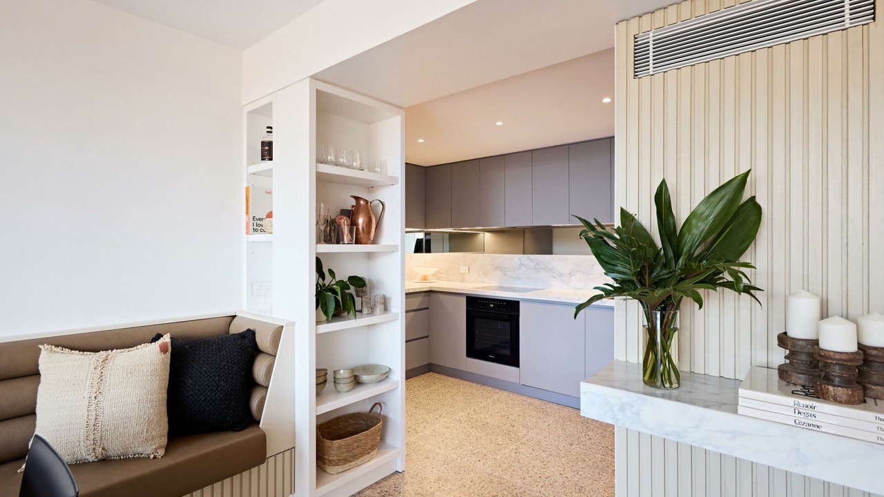 Photo of Others in Elizabeth Bay