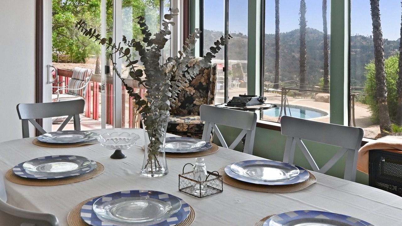Photo of Bedroom in Woods Valley