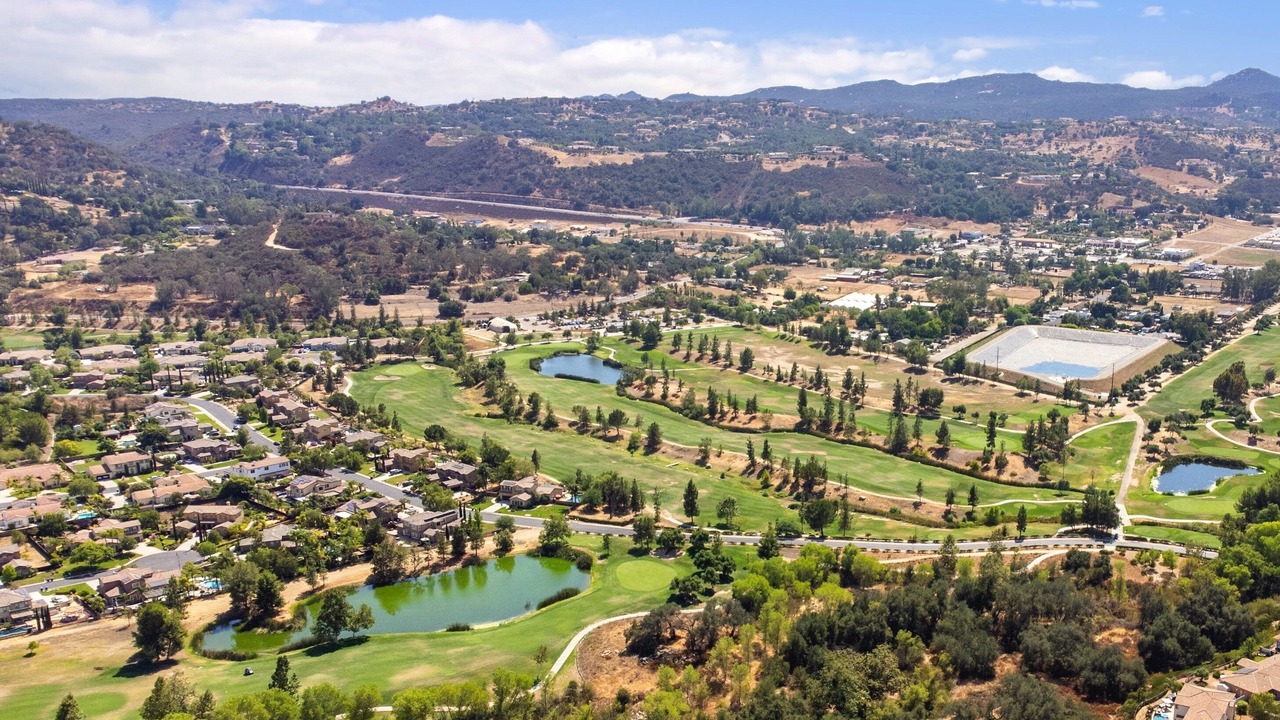 Photo of Outdoor in Woods Valley