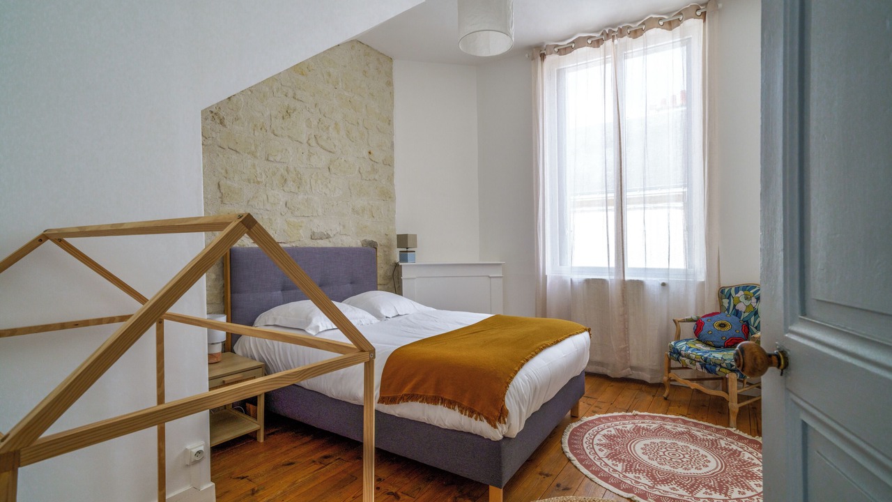Photo of Bedroom in Chinon