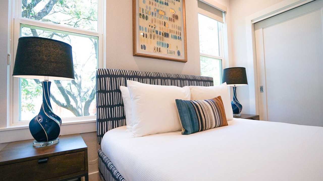 Photo of Bedroom in South River City