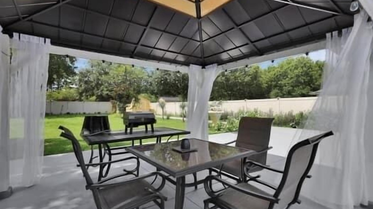 Photo of Outdoor in Westside