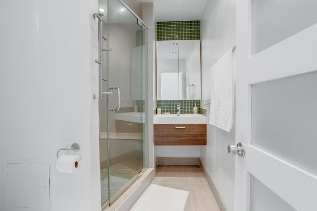 Photo of Bathroom in Magog