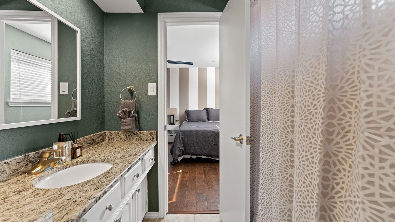 Photo of Bathroom in Lake Highlands