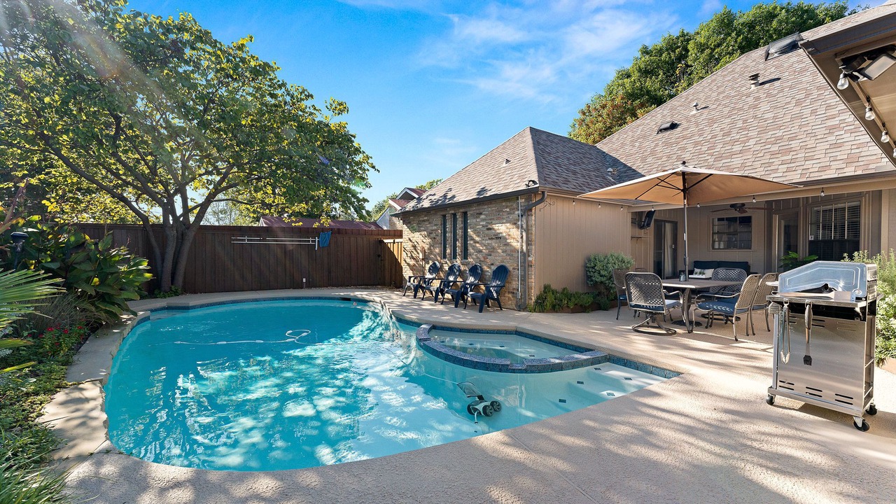 Photo of Outdoor in Lake Highlands