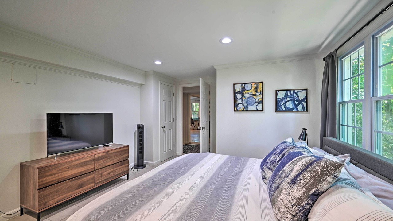 Photo of Bedroom in Townville