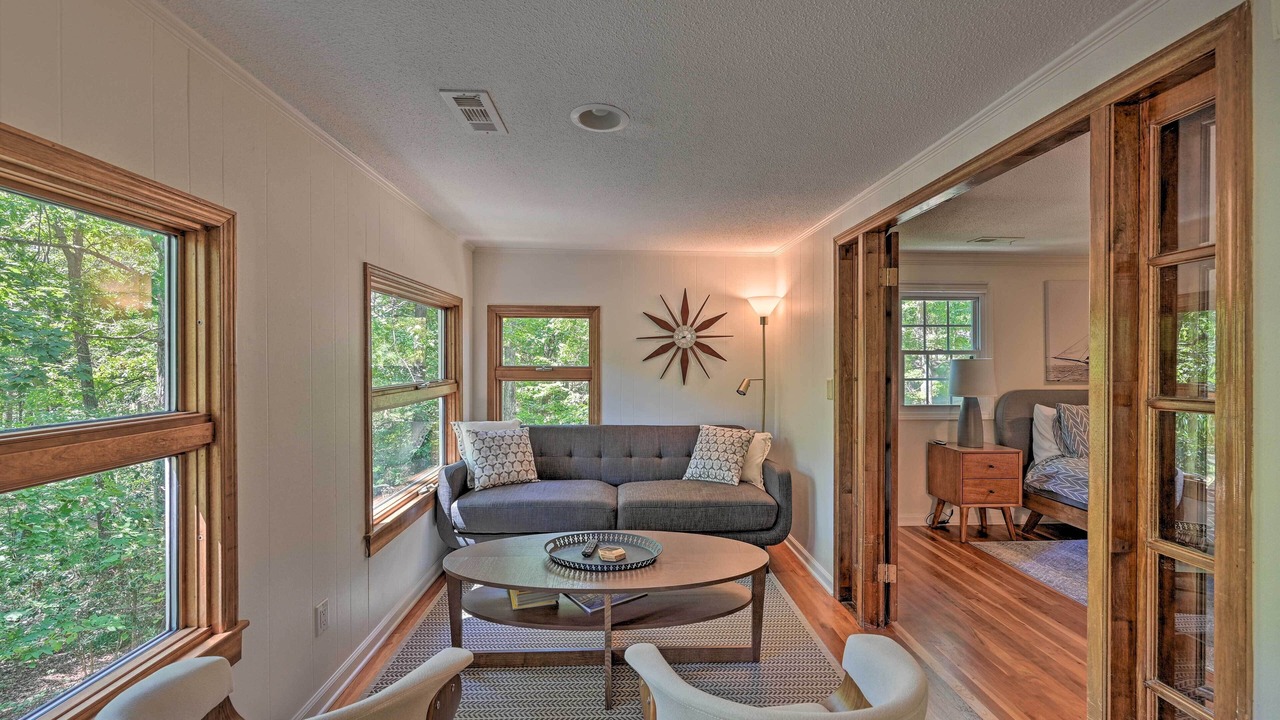 Photo of Livingroom in Townville