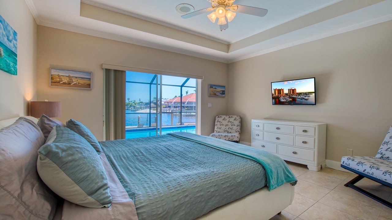 Photo of Bedroom in Eight Lakes