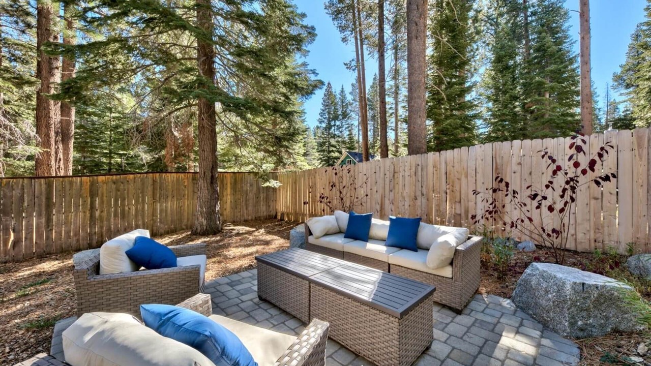 Photo of Patio Balcony in North Upper Truckee